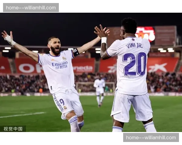 皇马左路维尼修斯遭围剿 缺少右路呼应导致进攻落位单一